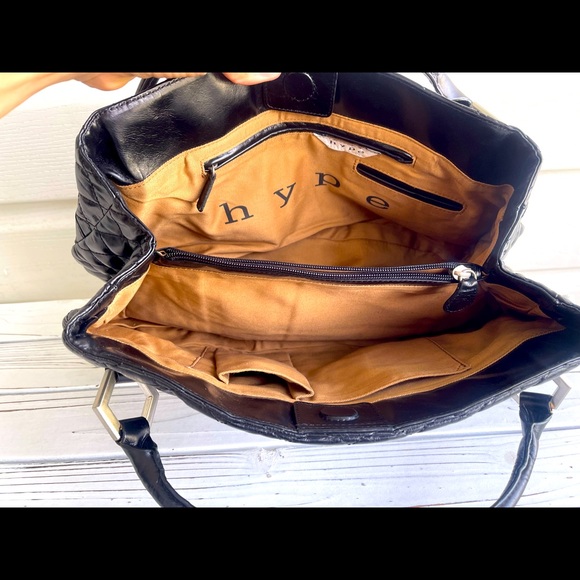 Hype Black Quilted Leather Hand Bag. - Picture 6 of 6